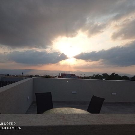 Sponder Loft Bed & Breakfast Giv'at Yo'av Bagian luar foto